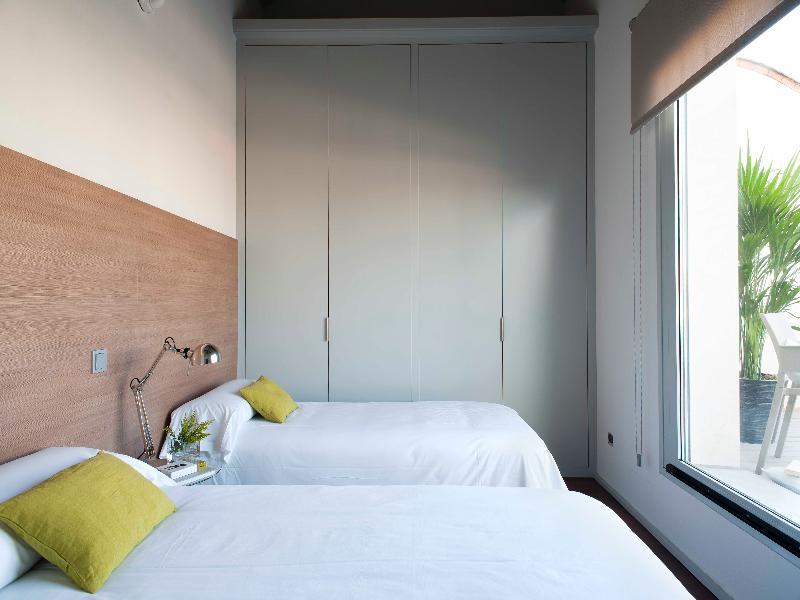 Eric Voekel Boutique Apartments - Sagrada Familia Suites Barcelona Exterior photo